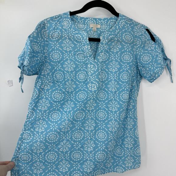 Talbots XS Cotton tunic top light blue Boho Print short Sleeve Split Neck - Picture 7 of 8